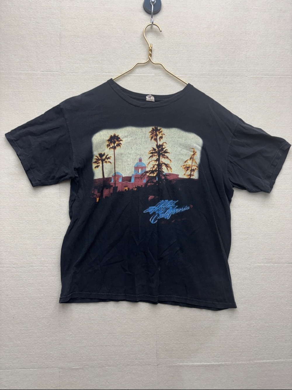 Eagles hotel California tour 2010 large Black Graphic Palm-Print Men’s T-Shirt